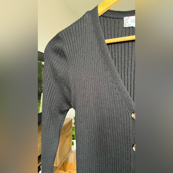 Pink Rose sweater dress - Picture 7 of 9